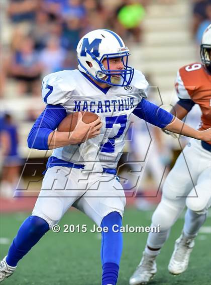 Thumbnail 3 in MacArthur [Douglas] vs Madison (BAC) photogallery.