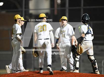 Thumbnail 3 in Holy Cross vs St. Martin's Episcopal photogallery.