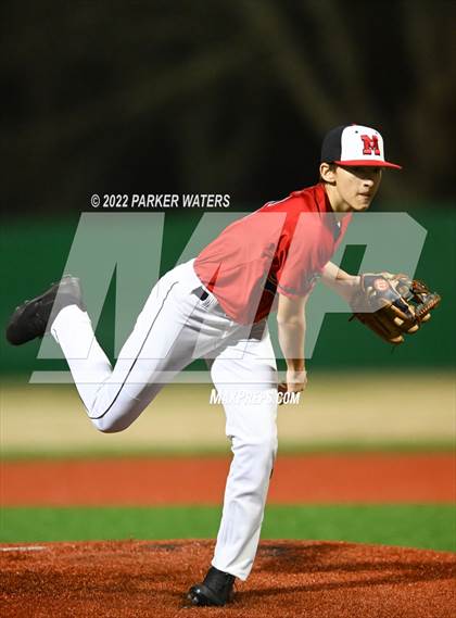 Thumbnail 2 in Holy Cross vs St. Martin's Episcopal photogallery.