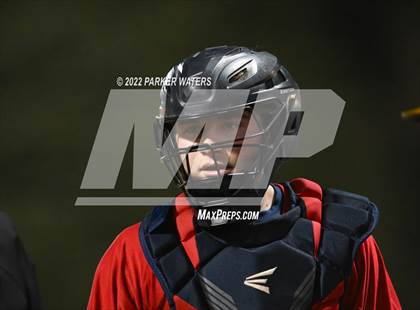 Thumbnail 2 in Holy Cross vs St. Martin's Episcopal photogallery.