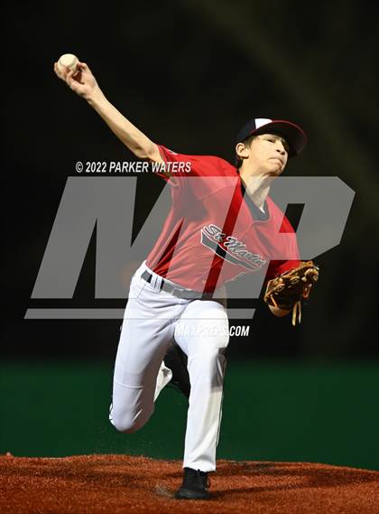 Thumbnail 2 in Holy Cross vs St. Martin's Episcopal photogallery.