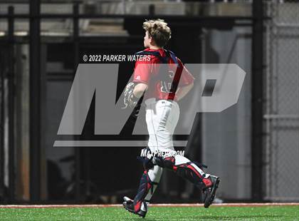 Thumbnail 2 in Holy Cross vs St. Martin's Episcopal photogallery.