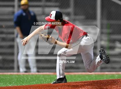 Thumbnail 3 in Holy Cross vs St. Martin's Episcopal photogallery.
