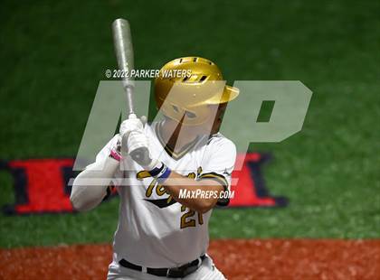 Thumbnail 3 in Holy Cross vs St. Martin's Episcopal photogallery.