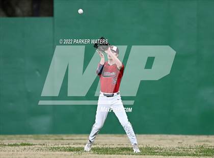 Thumbnail 3 in Holy Cross vs St. Martin's Episcopal photogallery.