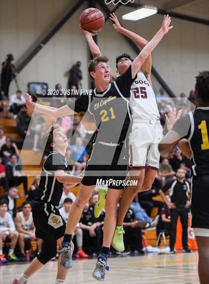 Thumbnail 2 in El Capitan vs. Calexico (CIF SDS D4 Final) photogallery.