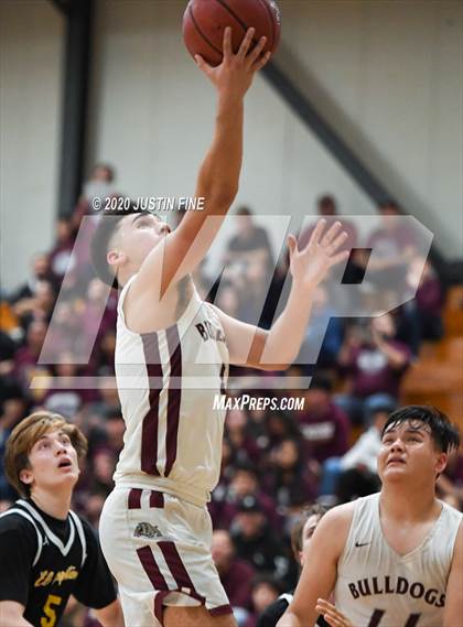 Thumbnail 3 in El Capitan vs. Calexico (CIF SDS D4 Final) photogallery.