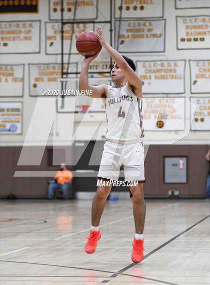 Thumbnail 1 in El Capitan vs. Calexico (CIF SDS D4 Final) photogallery.