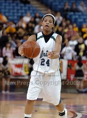 Thumbnail 3 in Magnolia vs. Sacred Heart Cathedral (CIF State D3 Final) photogallery.