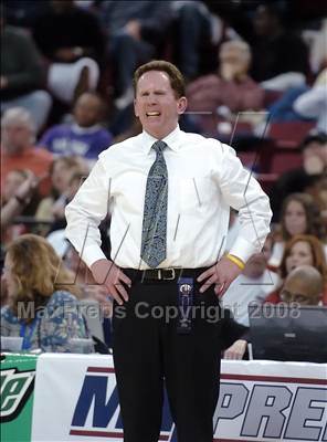 Thumbnail 2 in Magnolia vs. Sacred Heart Cathedral (CIF State D3 Final) photogallery.