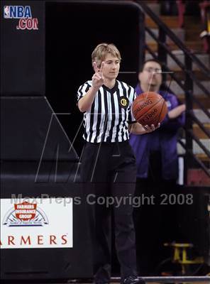 Thumbnail 3 in Magnolia vs. Sacred Heart Cathedral (CIF State D3 Final) photogallery.