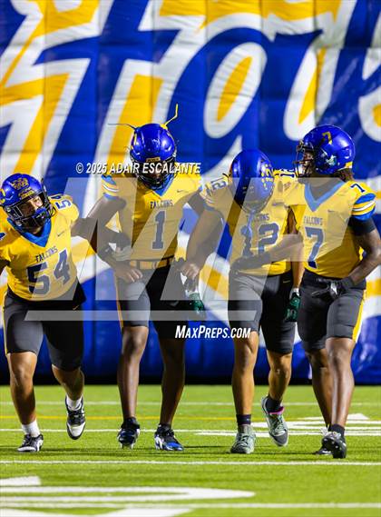 Thumbnail 2 in King @ Channelview photogallery.