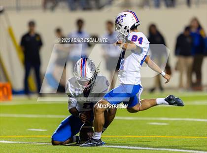 Thumbnail 3 in King @ Channelview photogallery.