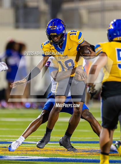 Thumbnail 3 in King @ Channelview photogallery.