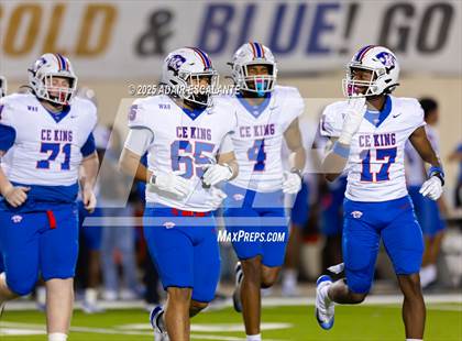 Thumbnail 2 in King @ Channelview photogallery.