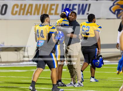 Thumbnail 2 in King @ Channelview photogallery.