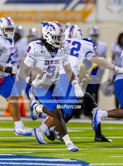 Thumbnail 3 in King @ Channelview photogallery.