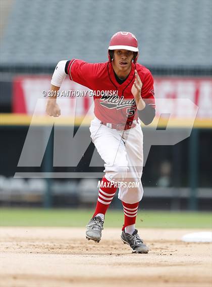 Thumbnail 1 in Lake View vs. Jones (Chicago Public League Final) photogallery.