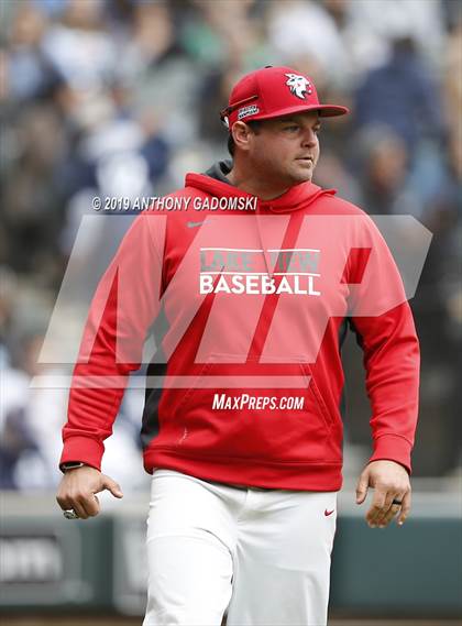 Thumbnail 2 in Lake View vs. Jones (Chicago Public League Final) photogallery.