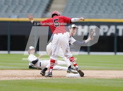 Thumbnail 3 in Lake View vs. Jones (Chicago Public League Final) photogallery.