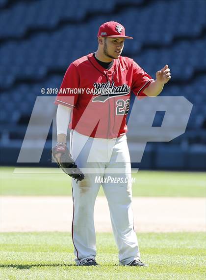 Thumbnail 1 in Lake View vs. Jones (Chicago Public League Final) photogallery.