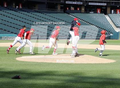 Thumbnail 2 in Lake View vs. Jones (Chicago Public League Final) photogallery.