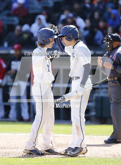 Thumbnail 1 in Lake View vs. Jones (Chicago Public League Final) photogallery.