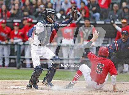 Thumbnail 3 in Lake View vs. Jones (Chicago Public League Final) photogallery.