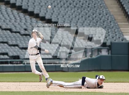 Thumbnail 1 in Lake View vs. Jones (Chicago Public League Final) photogallery.