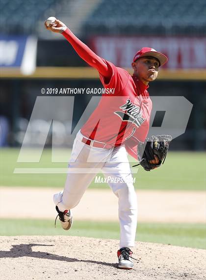 Thumbnail 2 in Lake View vs. Jones (Chicago Public League Final) photogallery.