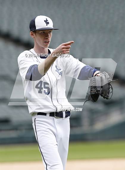 Thumbnail 3 in Lake View vs. Jones (Chicago Public League Final) photogallery.