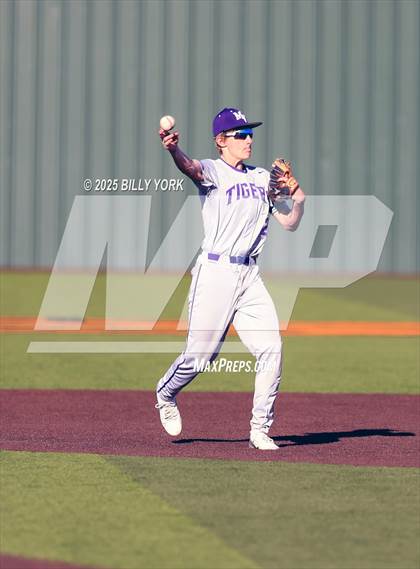 Thumbnail 3 in Wills Point vs Mount Vernon photogallery.