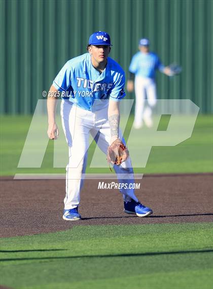 Thumbnail 2 in Wills Point vs Mount Vernon photogallery.