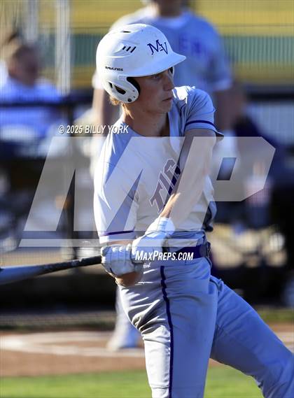 Thumbnail 3 in Wills Point vs Mount Vernon photogallery.