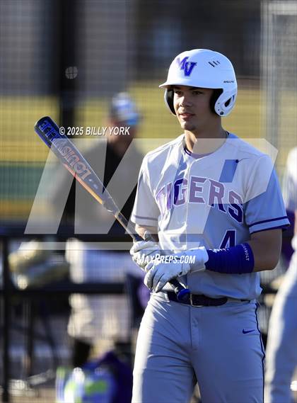 Thumbnail 2 in Wills Point vs Mount Vernon photogallery.