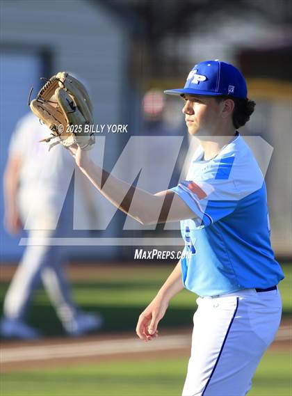 Thumbnail 1 in Wills Point vs Mount Vernon photogallery.
