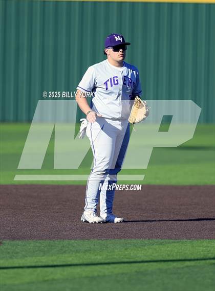 Thumbnail 1 in Wills Point vs Mount Vernon photogallery.