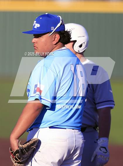 Thumbnail 3 in Wills Point vs Mount Vernon photogallery.