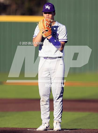 Thumbnail 1 in Wills Point vs Mount Vernon photogallery.