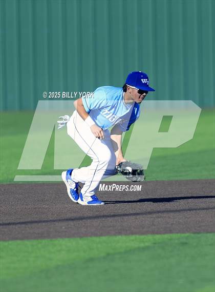 Thumbnail 3 in Wills Point vs Mount Vernon photogallery.