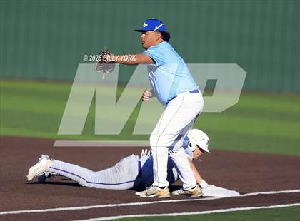 Thumbnail 2 in Wills Point vs Mount Vernon photogallery.