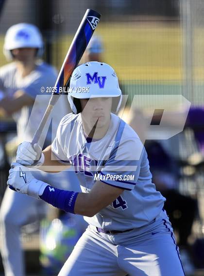 Thumbnail 1 in Wills Point vs Mount Vernon photogallery.