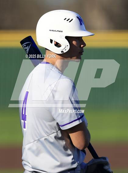 Thumbnail 2 in Wills Point vs Mount Vernon photogallery.