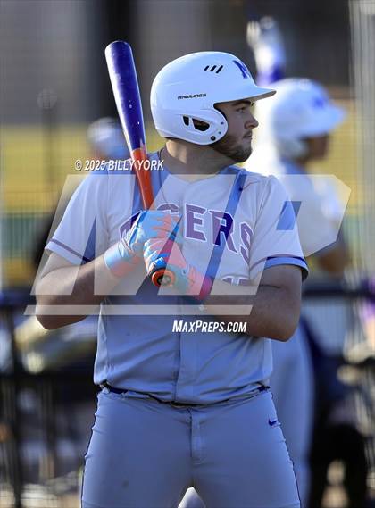 Thumbnail 2 in Wills Point vs Mount Vernon photogallery.