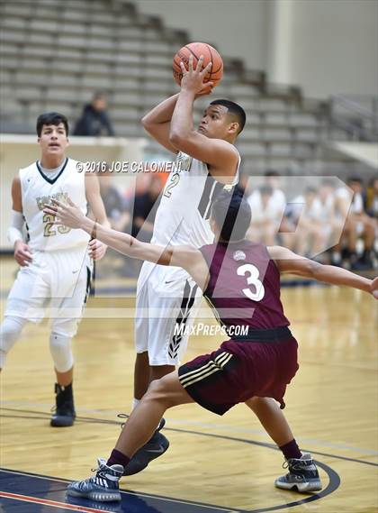 Thumbnail 2 in San Antonio Christian vs Edison [Thomas A.] (SAISD Invitational) photogallery.