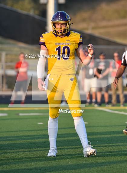 Thumbnail 1 in Omaha Westside @ Bellevue West photogallery.