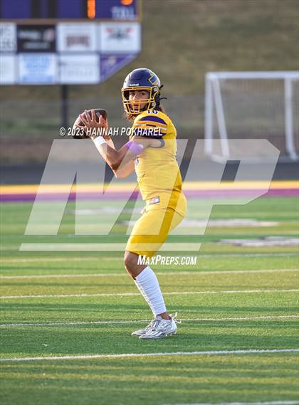 Thumbnail 3 in Omaha Westside @ Bellevue West photogallery.