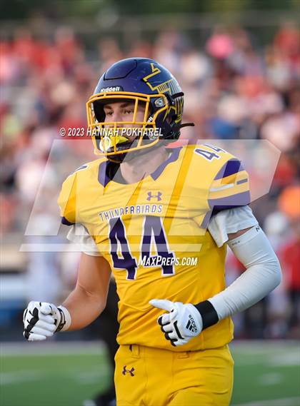 Thumbnail 3 in Omaha Westside @ Bellevue West photogallery.