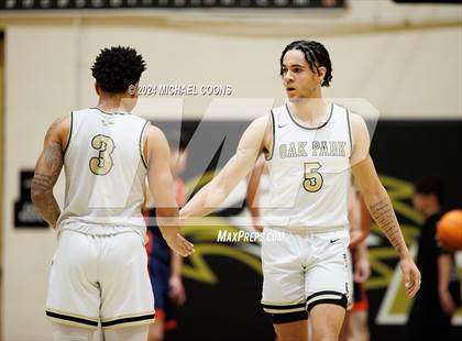 Thumbnail 2 in Oak Park vs. Rolling Hills Prep (CIF SS Division 2AA Round 2) photogallery.