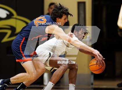 Thumbnail 1 in Oak Park vs. Rolling Hills Prep (CIF SS Division 2AA Round 2) photogallery.